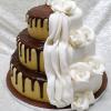 Hochzeitstorten-drip-cake-halb-halb